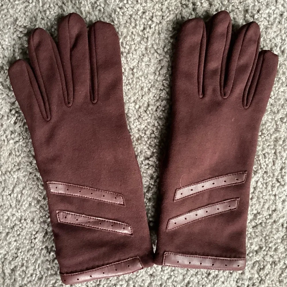 Vintage NOS Womens/Ladies OSFA Driving Gloves Burgundy w Thermal Insulation New! - Picture 3 of 10